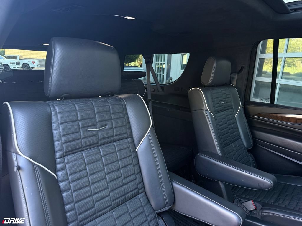 Used 2023 Cadillac Escalade ESV Sport Platinum w/ LPO, Floor Liner Package AWD/4WD image 26