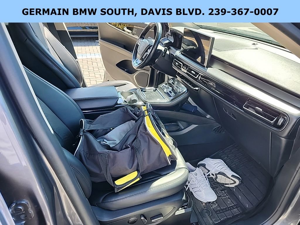 Used 2021 Lincoln Nautilus FWD w/ Equipment Group 101A image 13