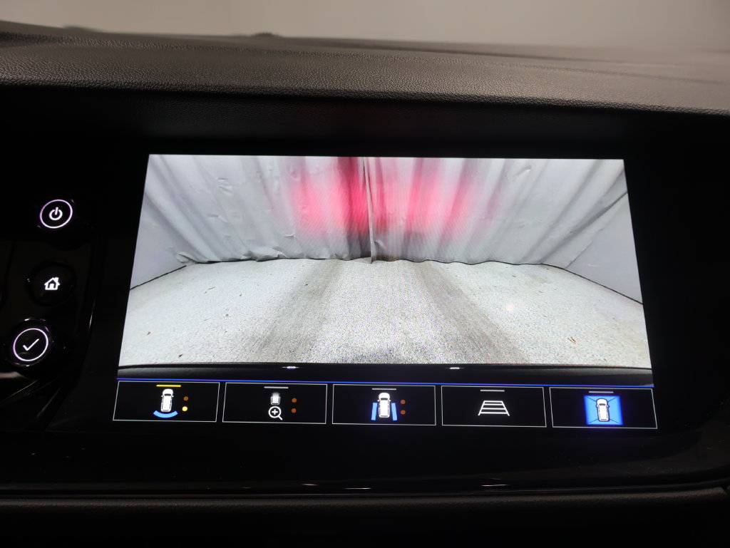 Used 2023 Buick Envision Avenir AWD/4WD image 28