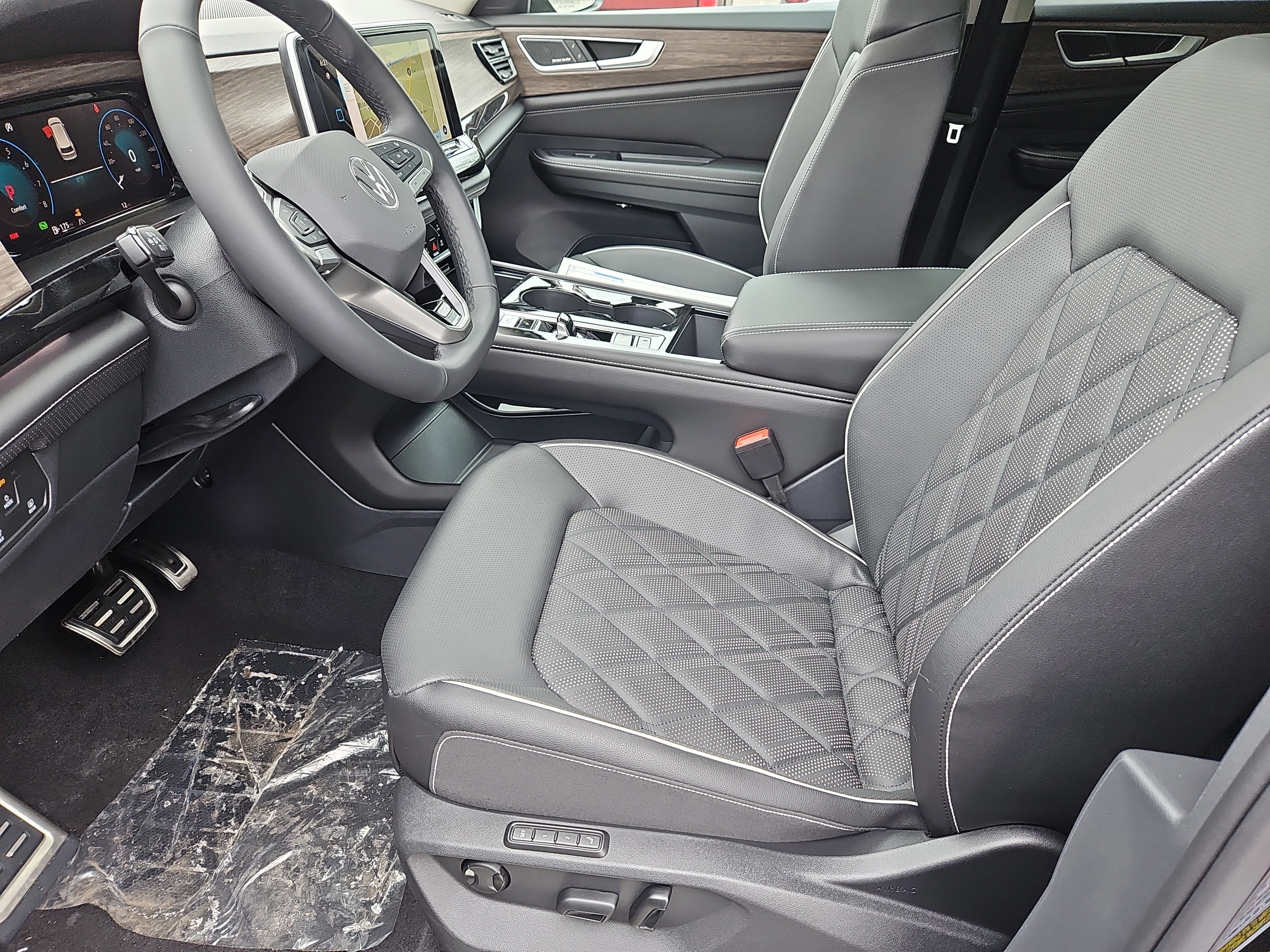 New 2026 Volkswagen Atlas SEL Premium R-Line image 21