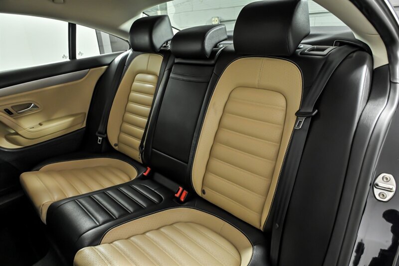 Used 2013 Volkswagen CC R-Line FWD image 17