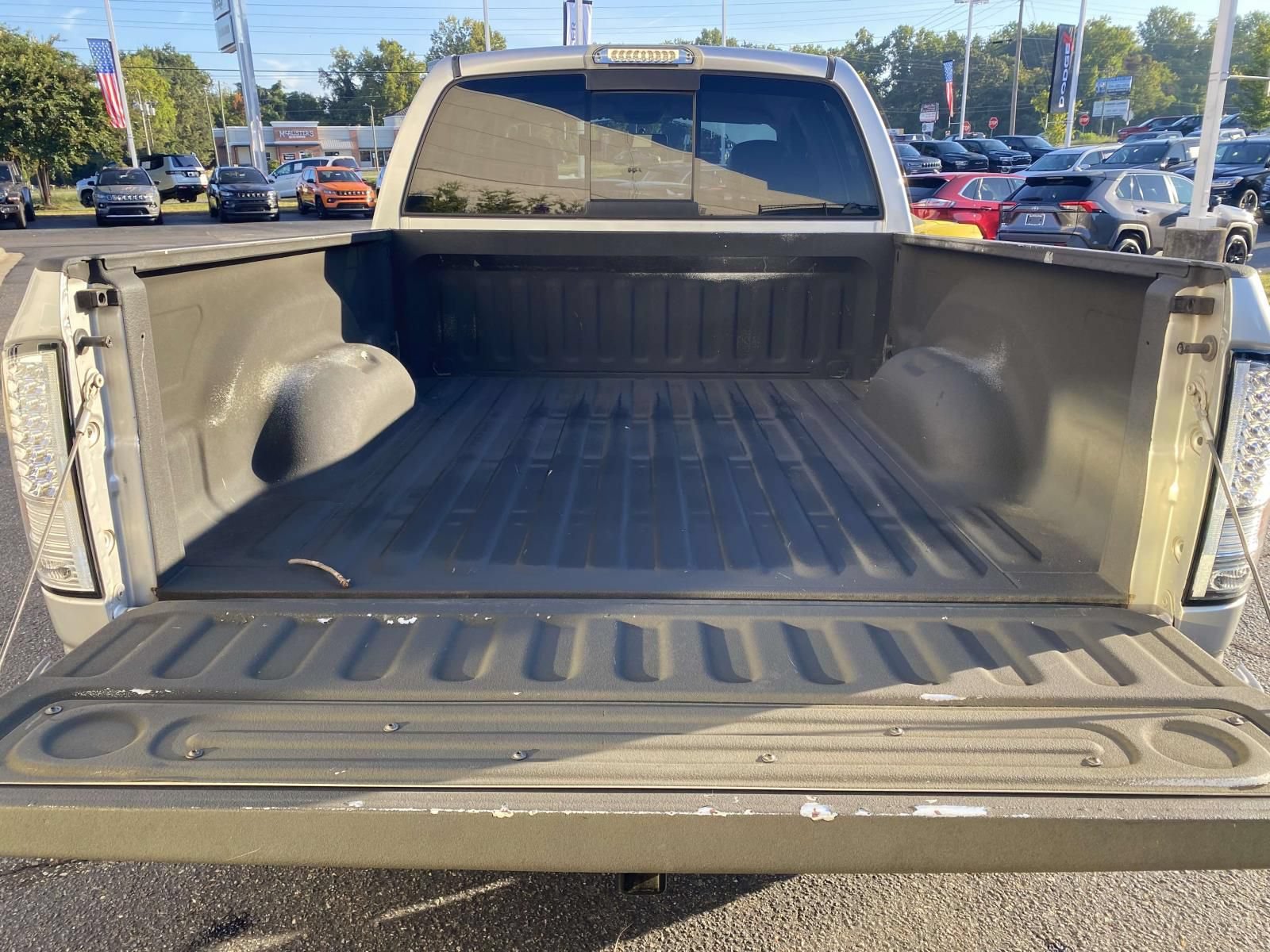 Used 2005 Dodge Ram 1500 Truck SLT w/ Quad Cab Big Horn Value Group RWD image 20