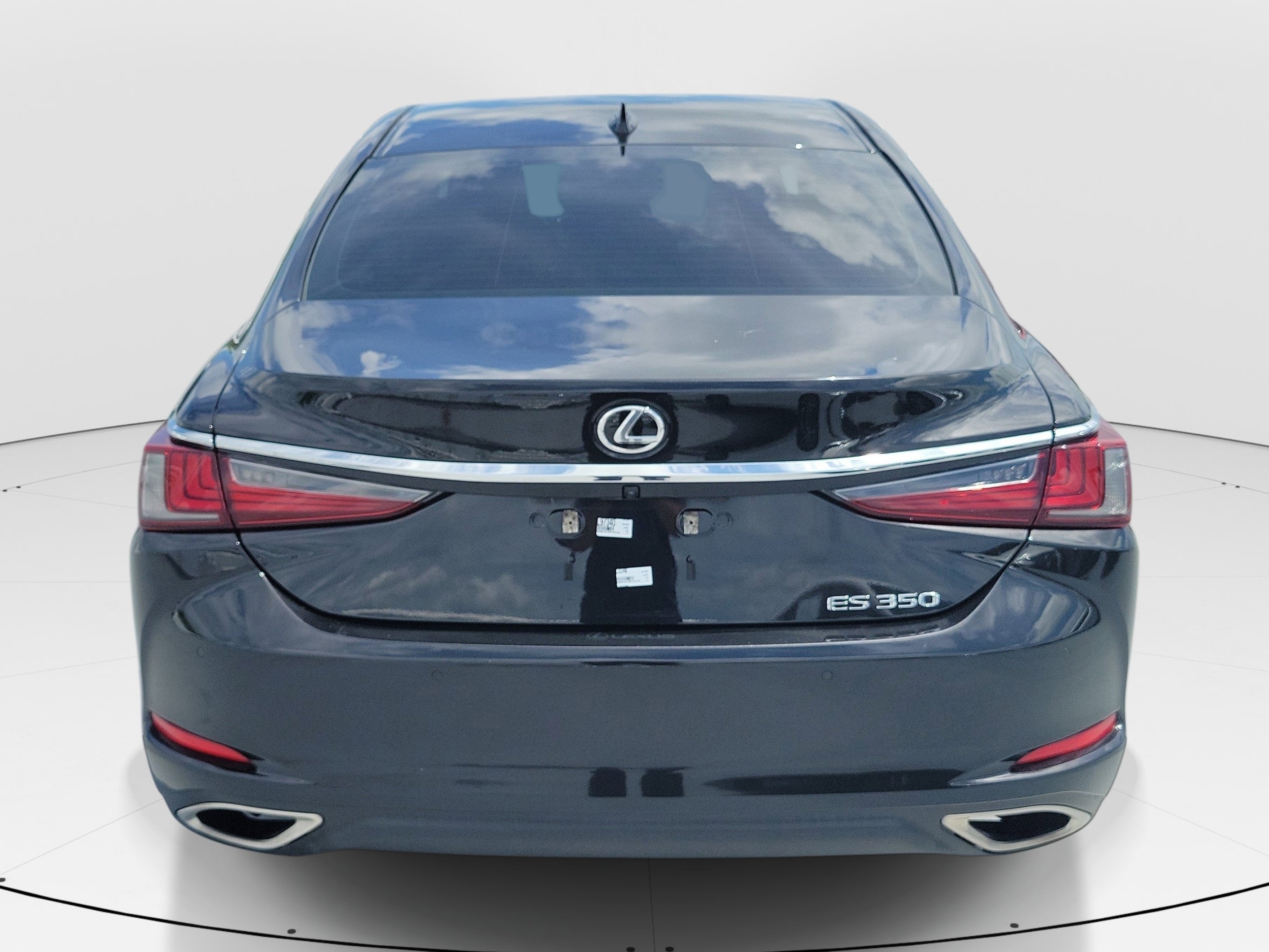 Used 2024 Lexus ES 350 w/ Premium Package FWD image 5