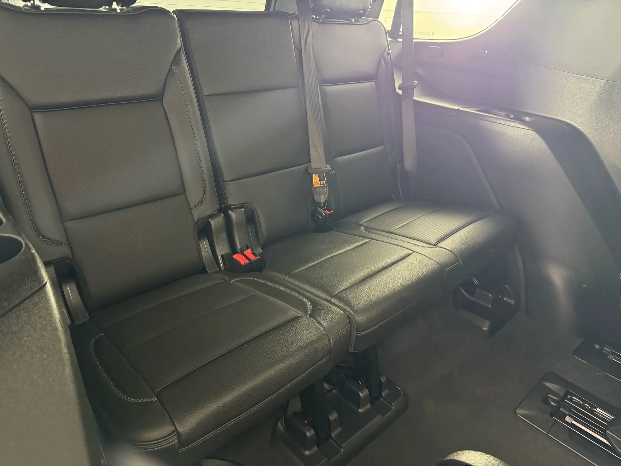 Used 2022 GMC Yukon Denali w/ Advanced Technology Package image 46