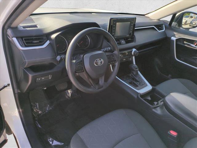 Used 2021 Toyota RAV4 XLE FWD image 10