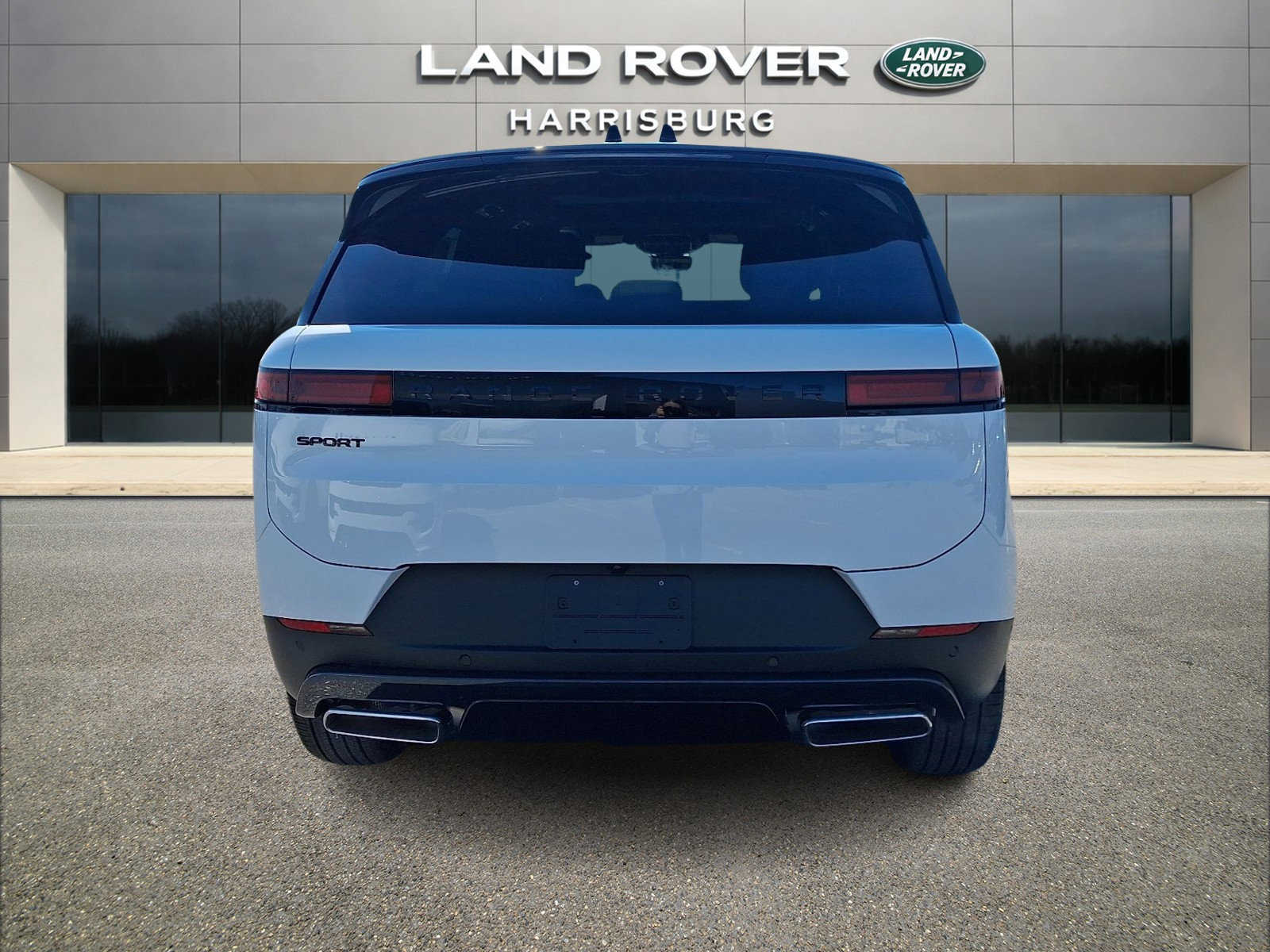 New 2026 Land Rover Range Rover Sport SE image 3