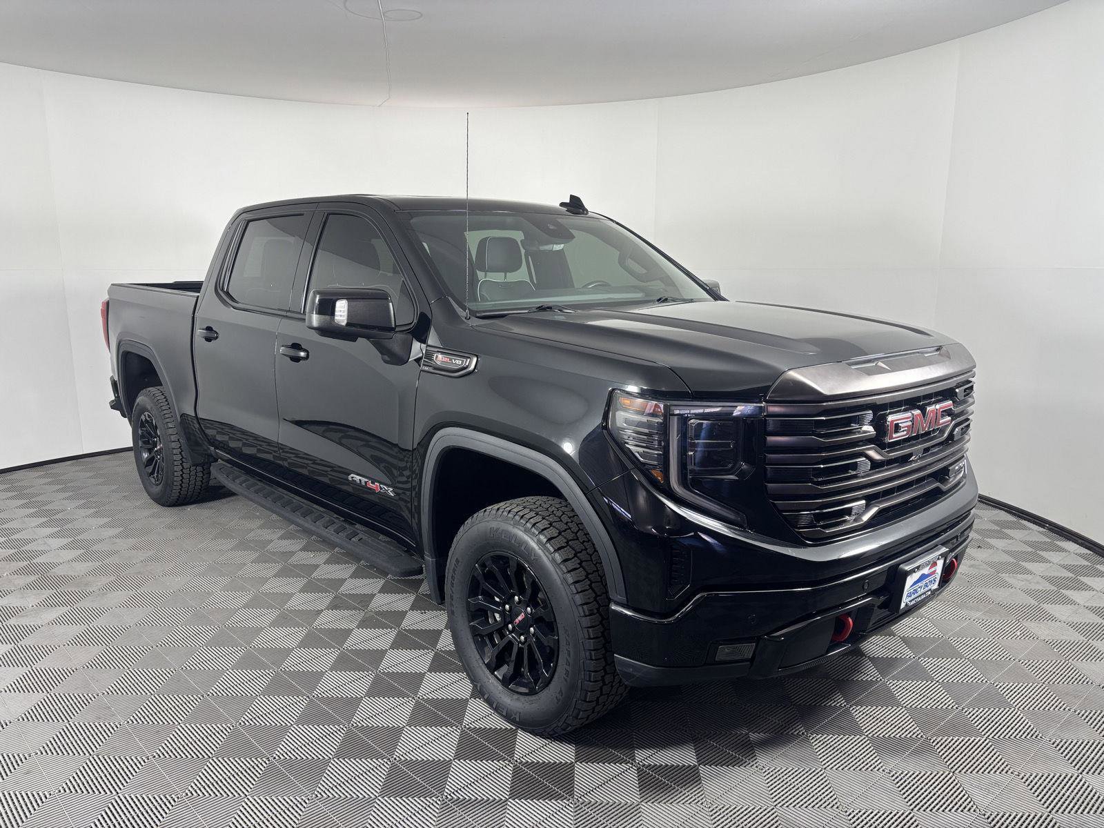 Used 2022 GMC Sierra 1500 AT4X image 11