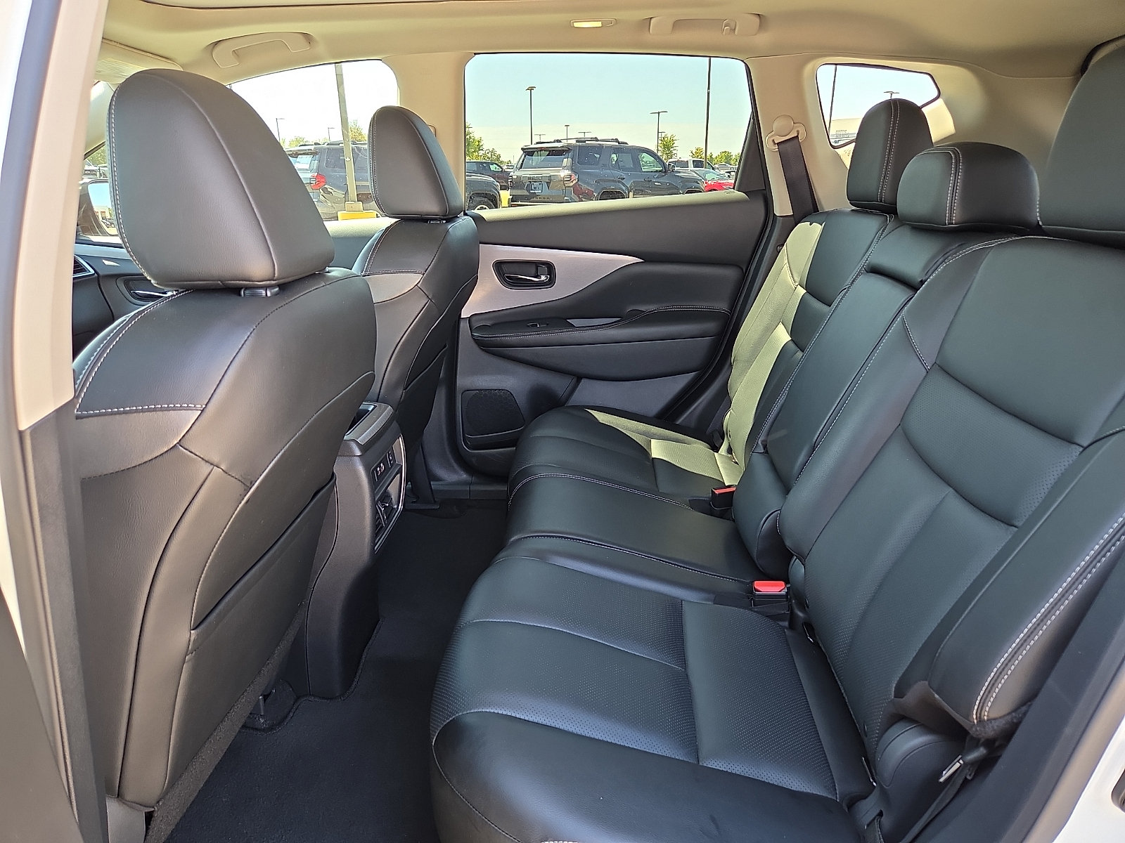 Used 2024 Nissan Murano SL w/ Cargo Package FWD image 10