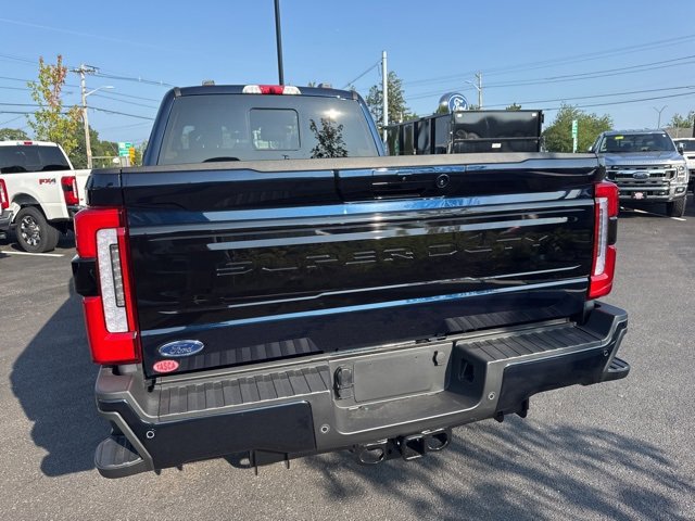 New 2025 Ford F350 Platinum w/ FX4 Off-Road Package image 4
