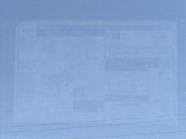 New 2025 Ford Bronco Badlands image 18