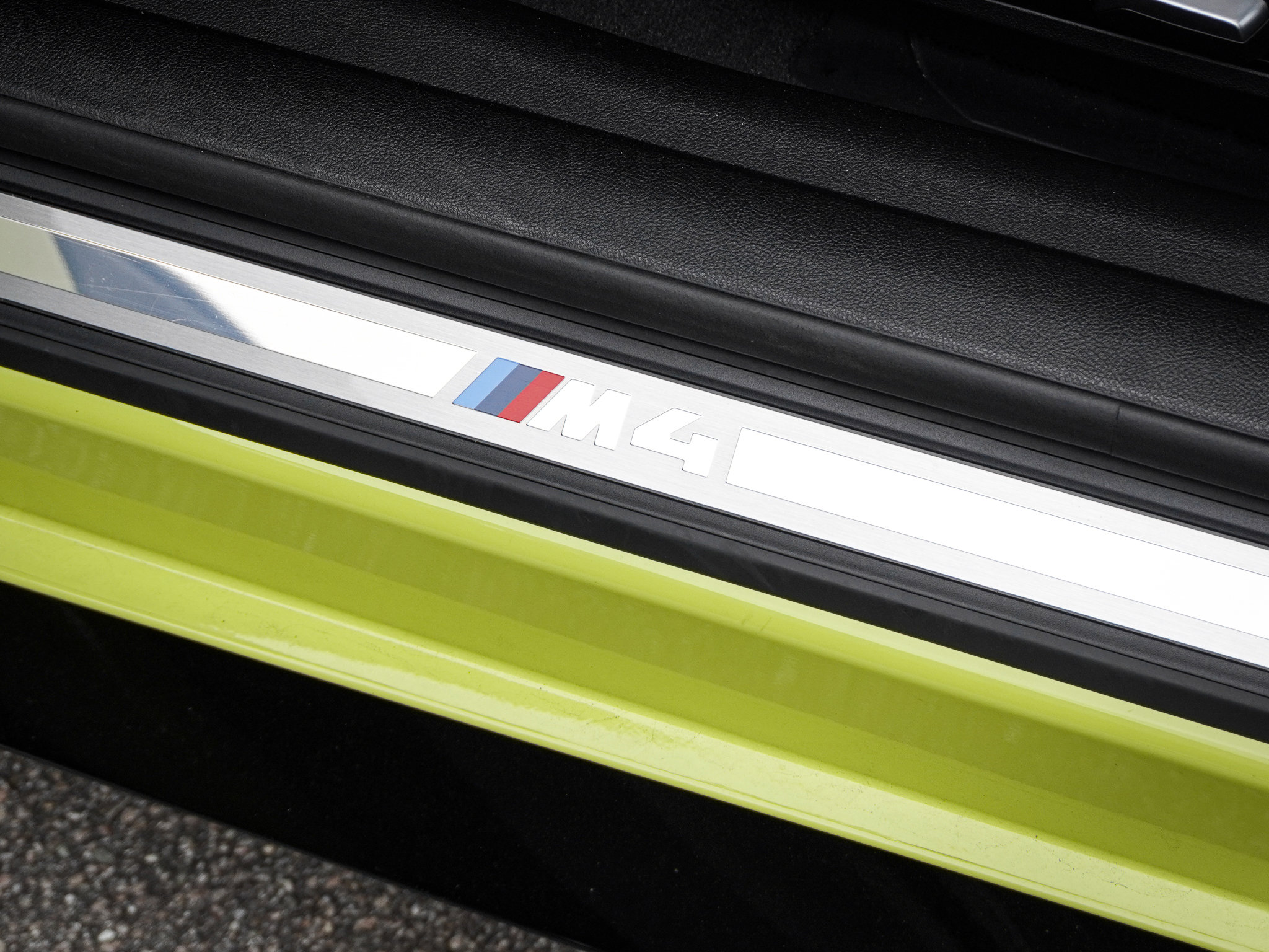 Used 2023 BMW M4 Coupe w/ Executive Package RWD image 31