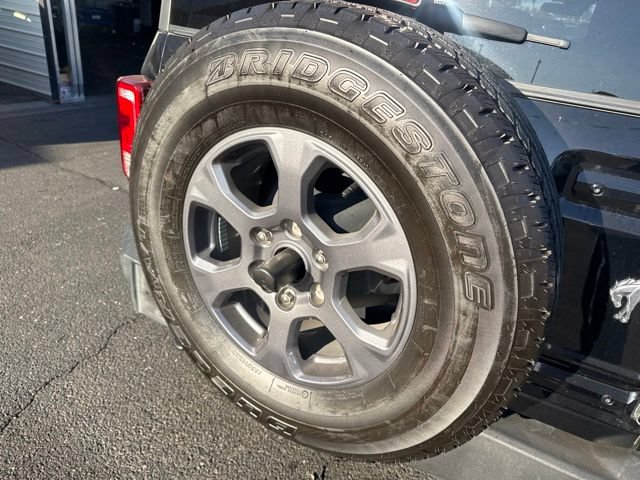 Used 2025 Ford Bronco Big Bend AWD/4WD image 3
