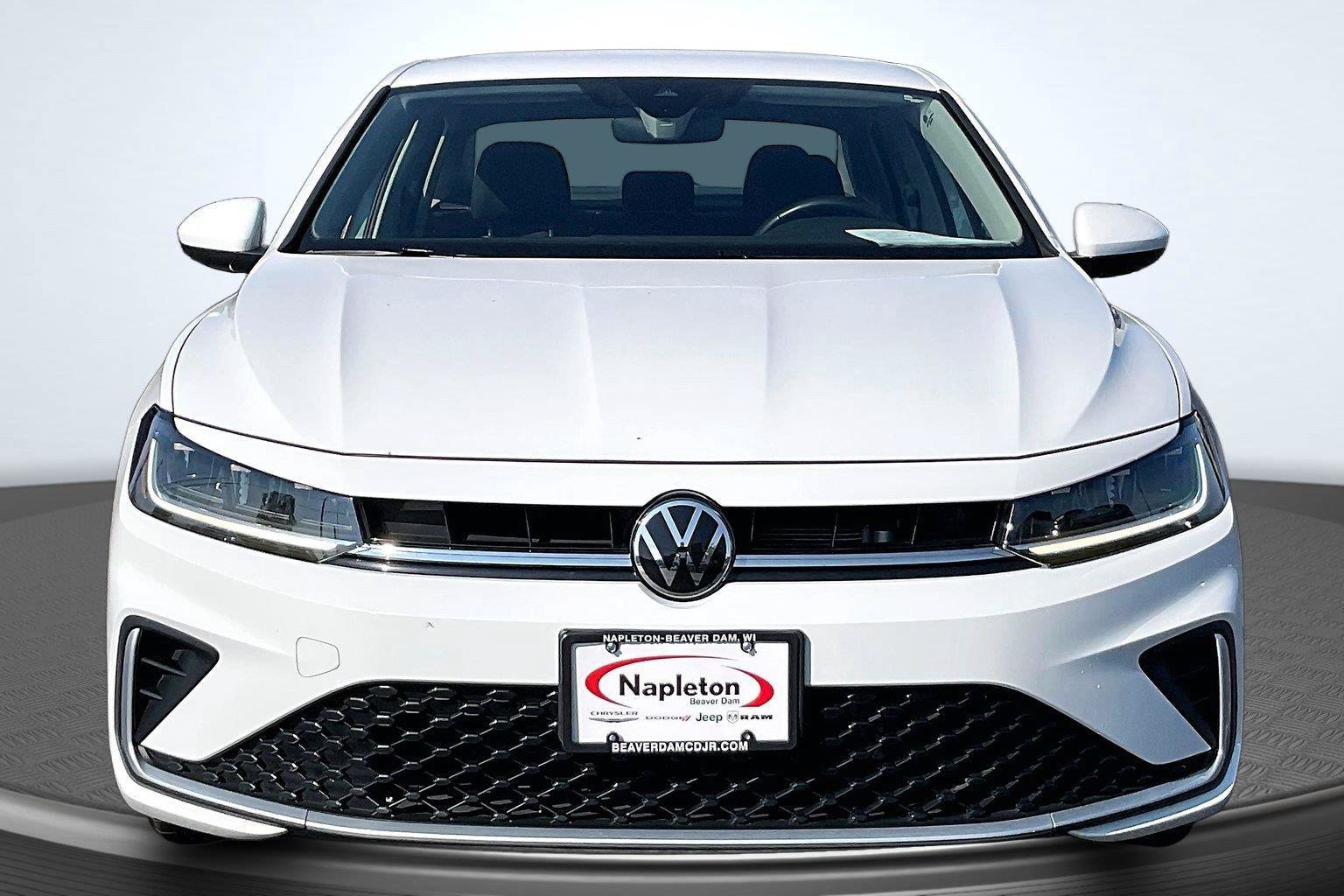 Used 2025 Volkswagen Jetta S FWD image 3