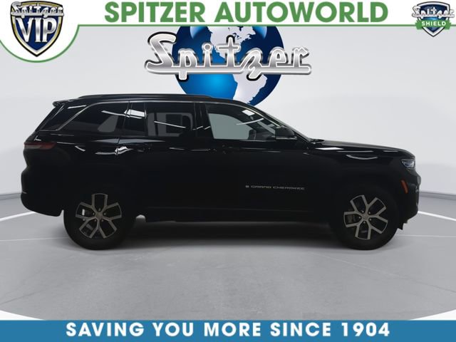 Used 2024 Jeep Grand Cherokee Limited w/ Trailer Tow Package image 9
