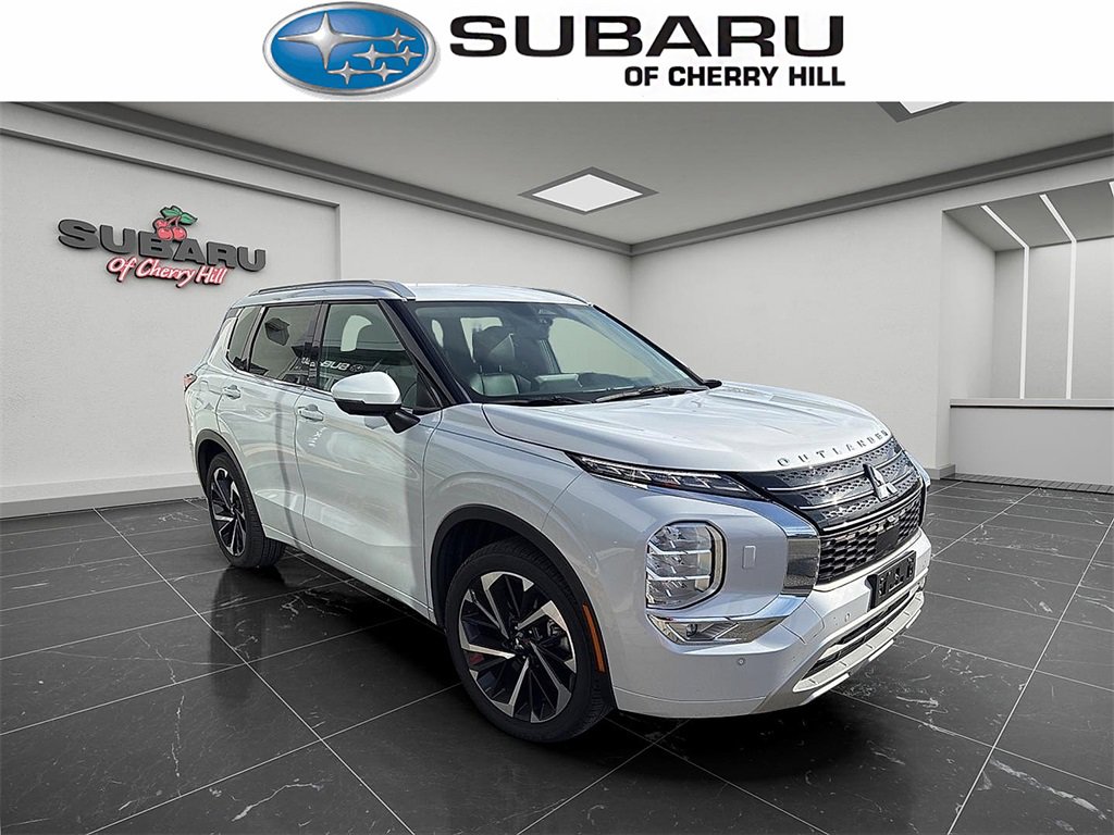 Used 2024 Mitsubishi Outlander SEL