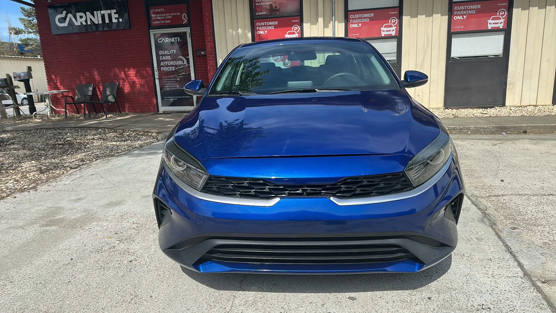 Used 2023 Kia Forte LXS w/ LXS Technology Package image 2