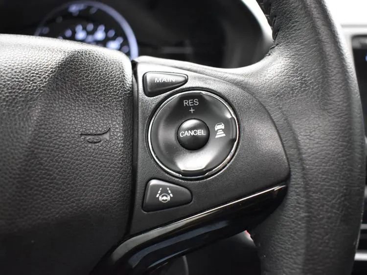 Used 2022 Honda HR-V EX-L image 24