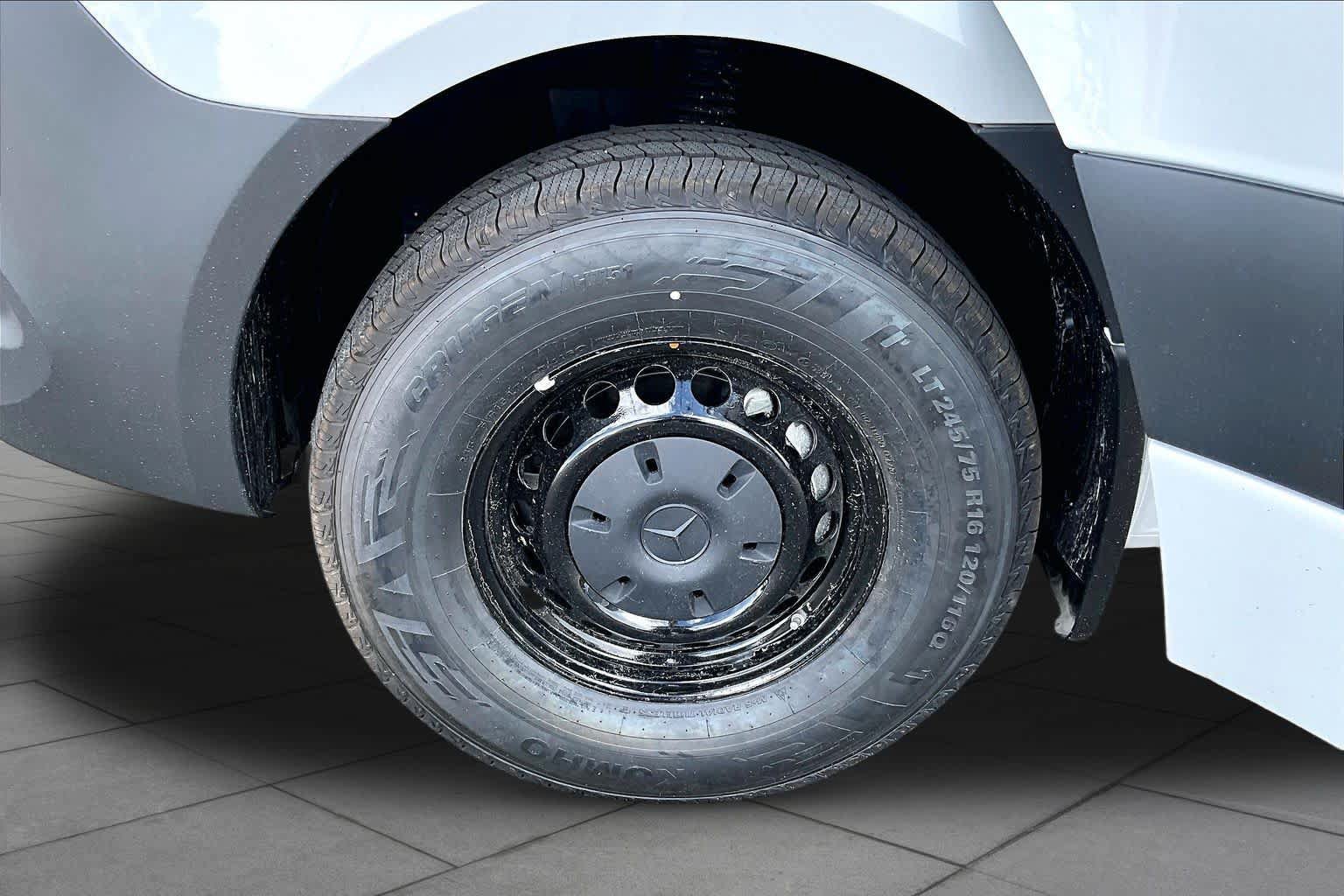 New 2026 Mercedes-Benz Sprinter 2500 image 11