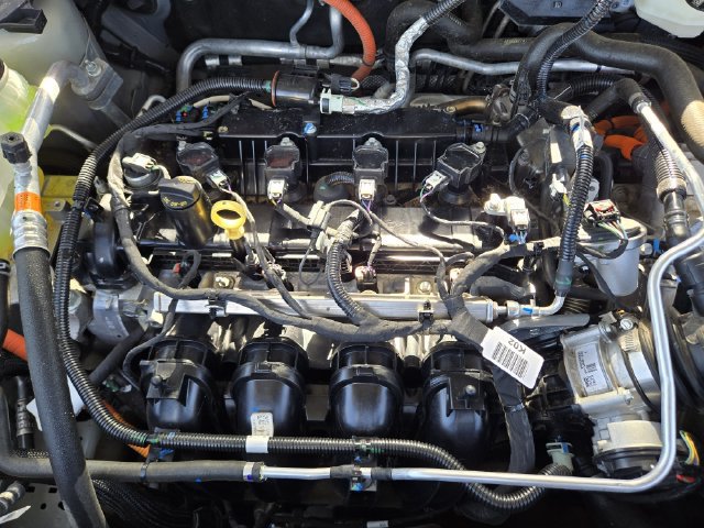Certified 2025 Ford Maverick Lariat w/ 4K Tow Package AWD/4WD image 29