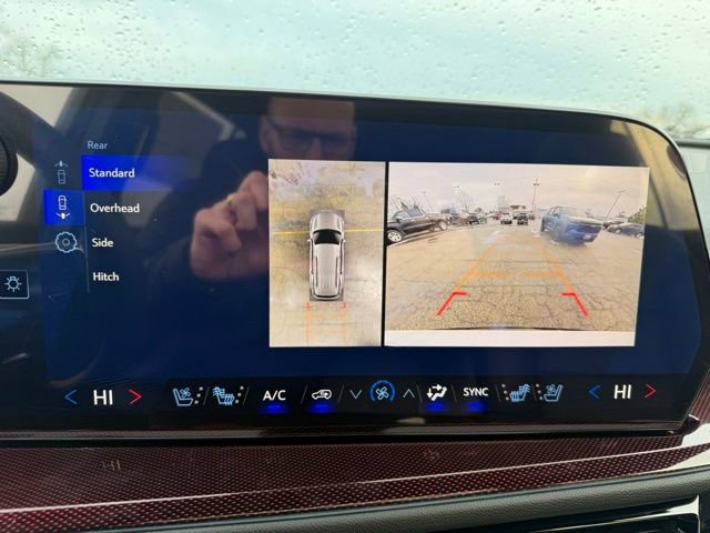 New 2026 Chevrolet Traverse RS w/ LPO, Floor Liner Package image 22