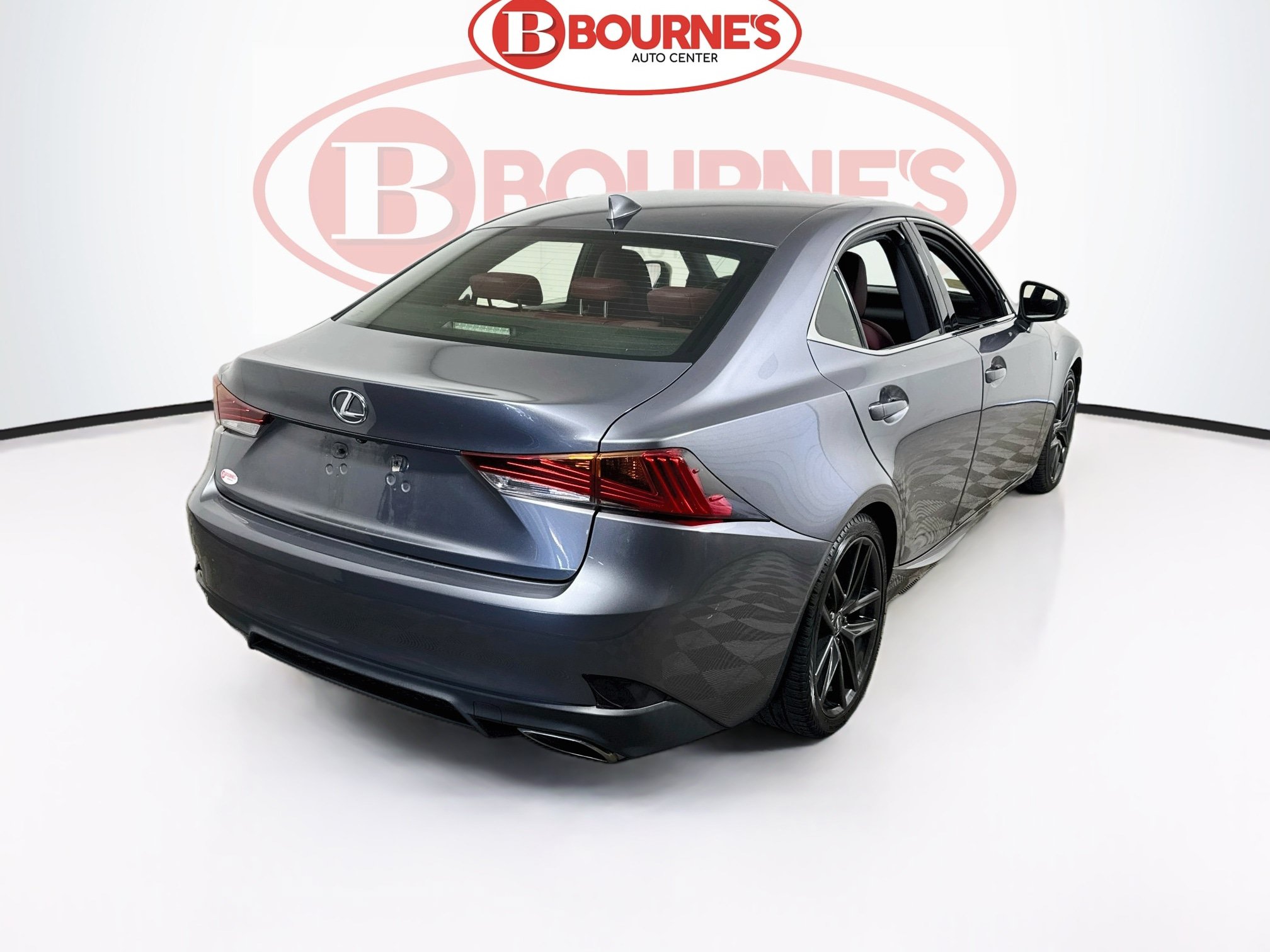 Used 2019 Lexus IS 300 F Sport w/ F Sport Package AWD/4WD image 11