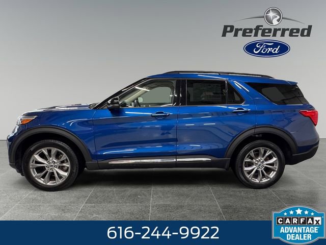Used 2023 Ford Explorer XLT w/ Equipment Group 202A AWD/4WD image 9