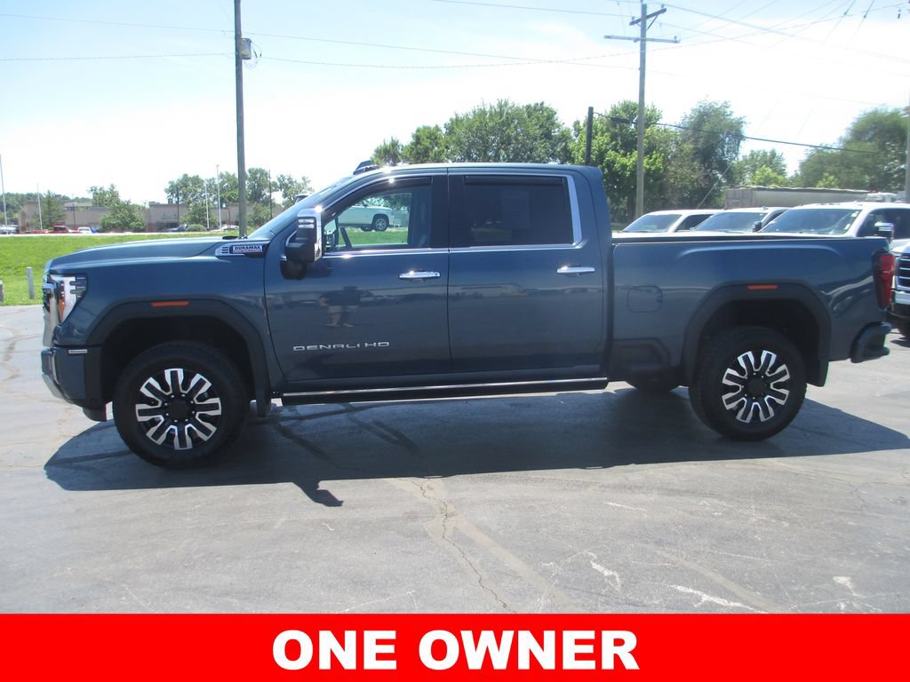 Certified 2025 GMC Sierra 3500 Denali w/ Denali Reserve Package AWD/4WD image 11