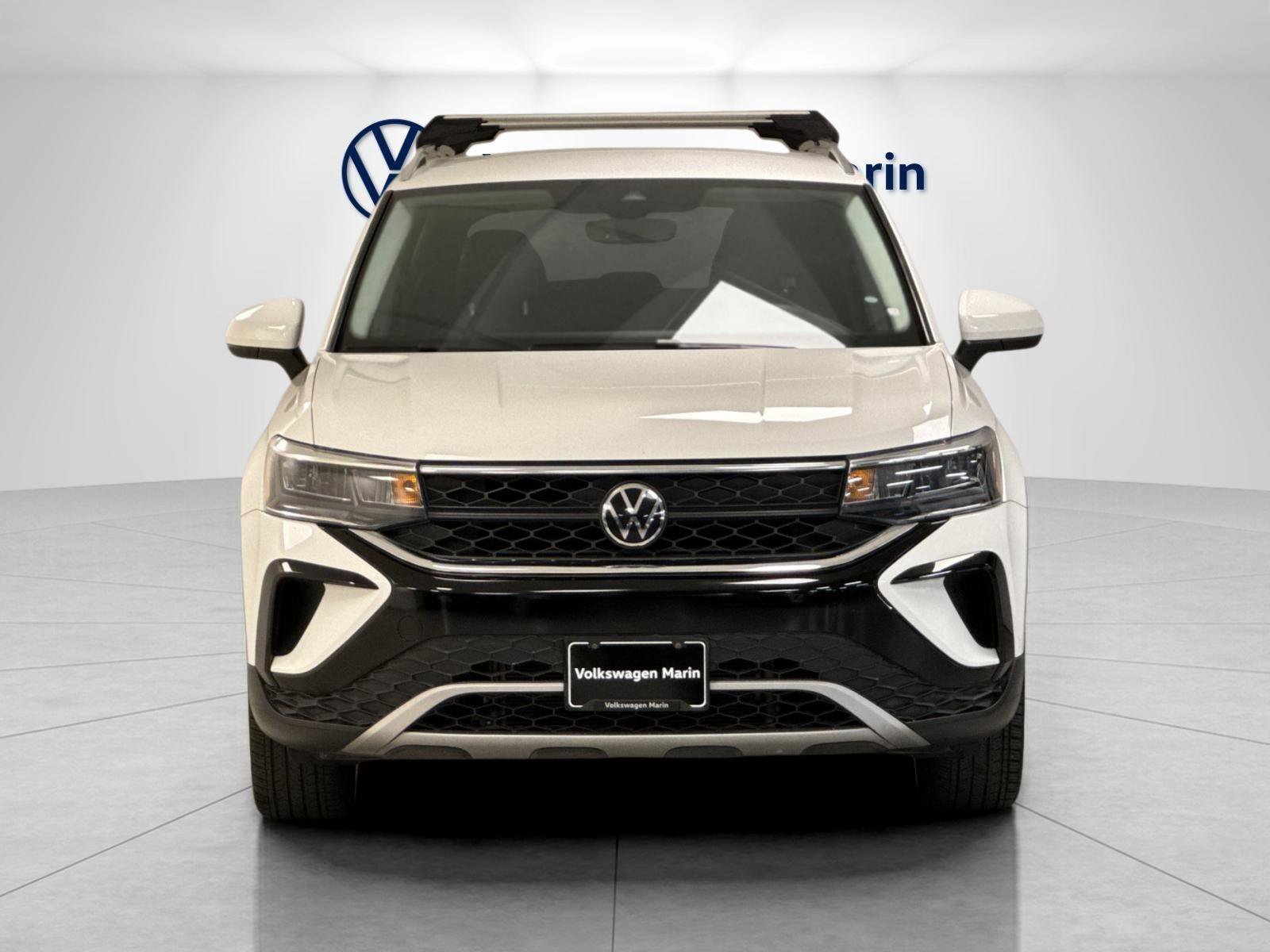 Used 2023 Volkswagen Taos SE FWD image 8