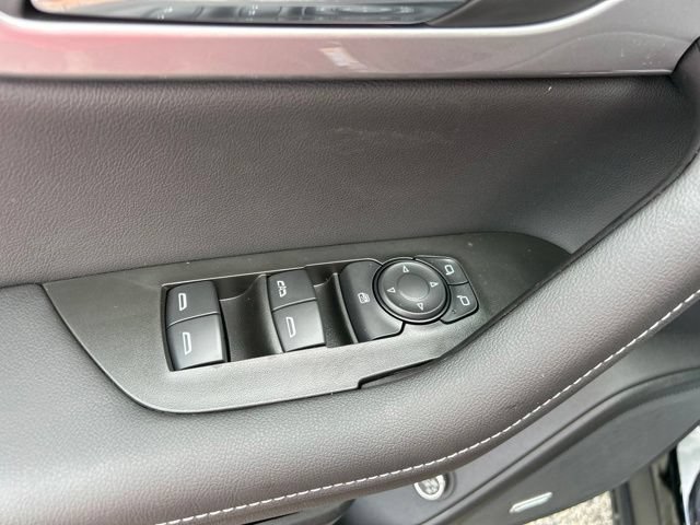 New 2026 Chevrolet Blazer LT w/ Sound & Technology Package FWD image 13