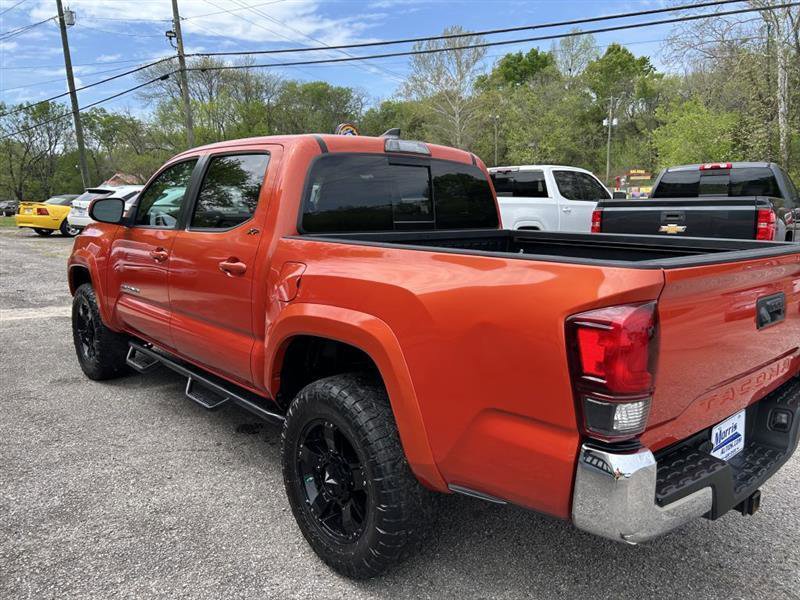 Used 2018 Toyota Tacoma SR5 image 7