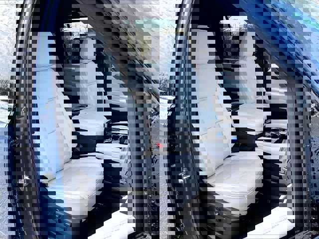 New 2026 Chevrolet Suburban Premier image 31