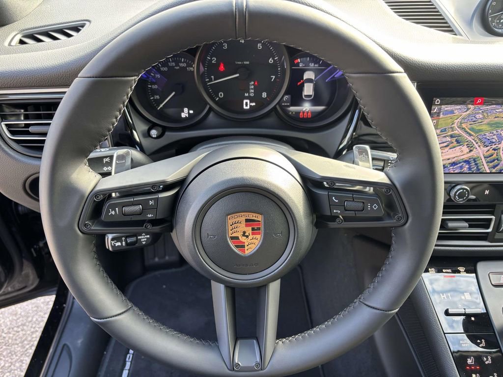 New 2026 Porsche Macan image 26