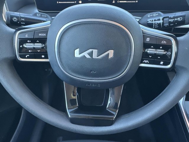 Used 2024 Kia Sorento LX image 23