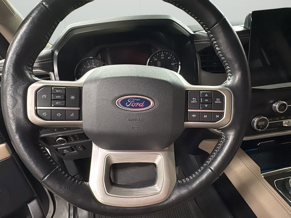 Used 2023 Ford Expedition Max XLT AWD/4WD image 11