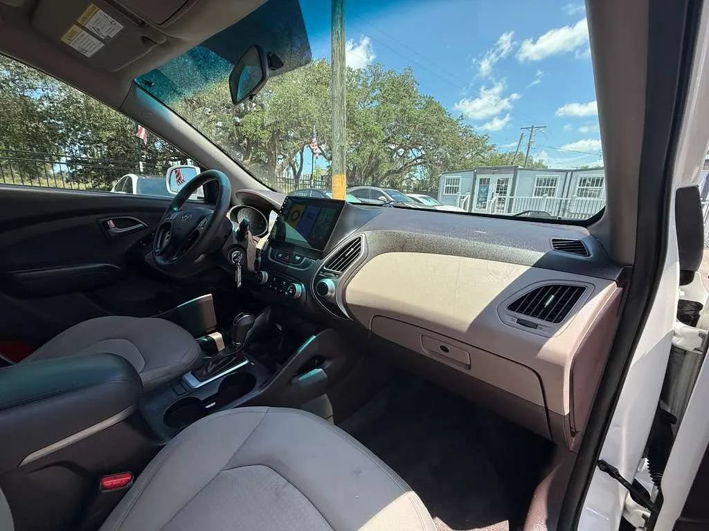 Used 2014 Hyundai Tucson GLS FWD image 15