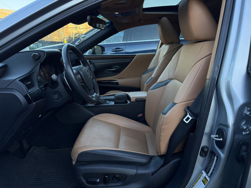 Used 2022 Lexus ES 350 w/ Premium Package image 14