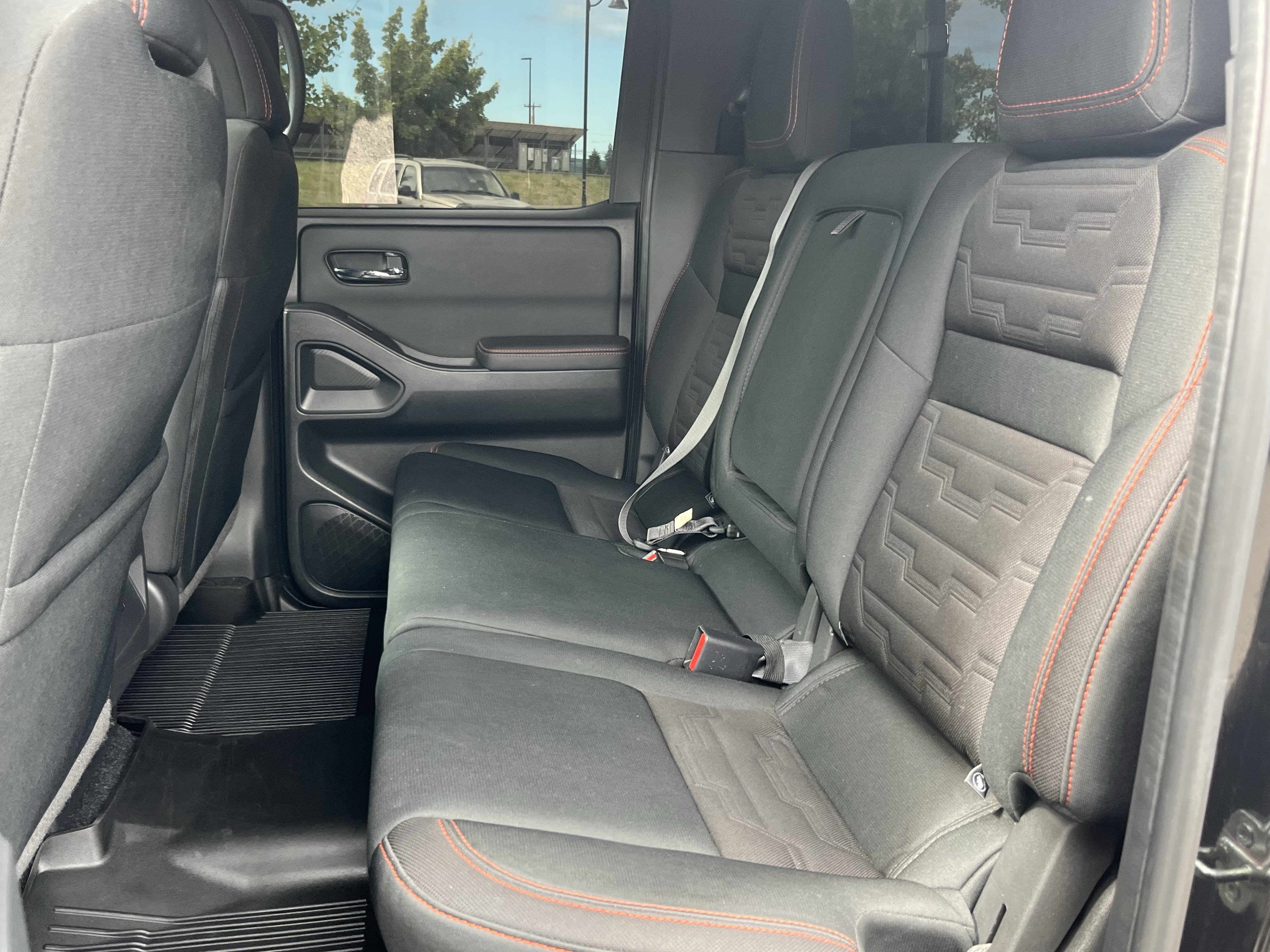 Used 2022 Nissan Frontier PRO-4X w/ Off-Road Protection Package AWD/4WD image 16