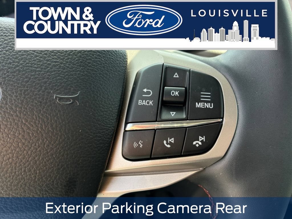 Used 2025 Ford Explorer Active w/ Active Comfort Package AWD/4WD image 16