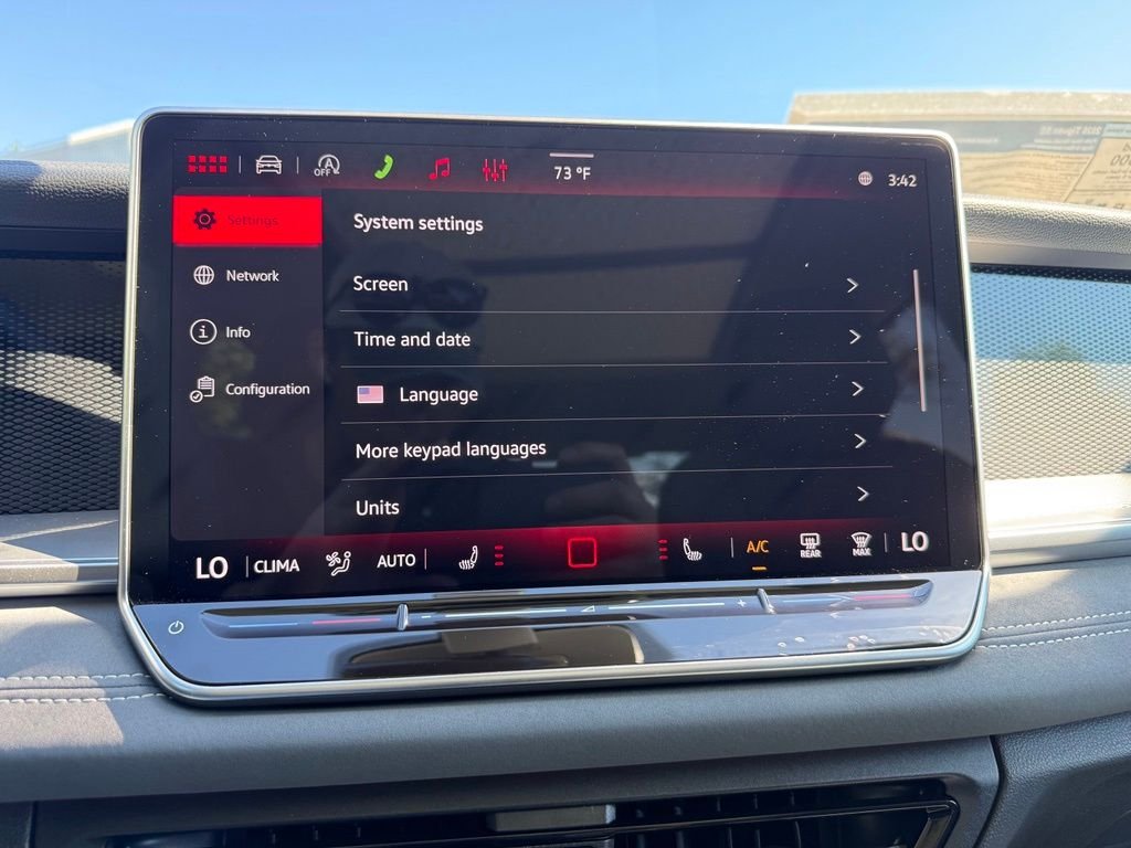 New 2026 Volkswagen Tiguan SE AWD/4WD image 42
