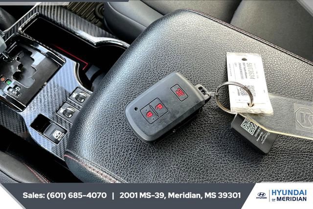 Used 2021 Toyota 4Runner TRD Off-Road Premium image 9