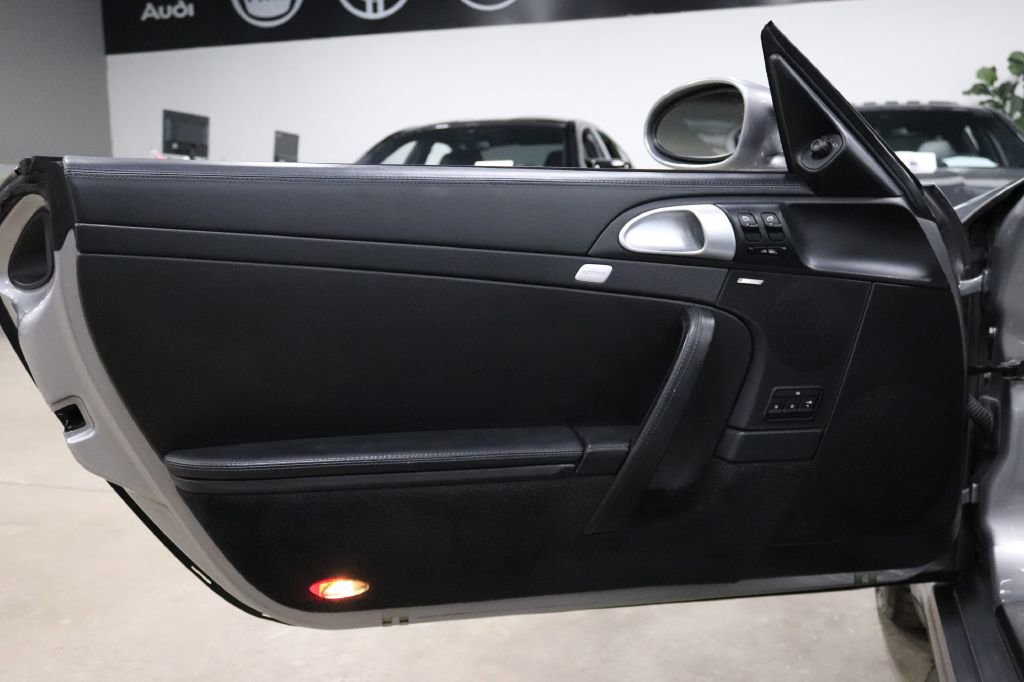 Used 2006 Porsche 911 Carrera 4S image 16