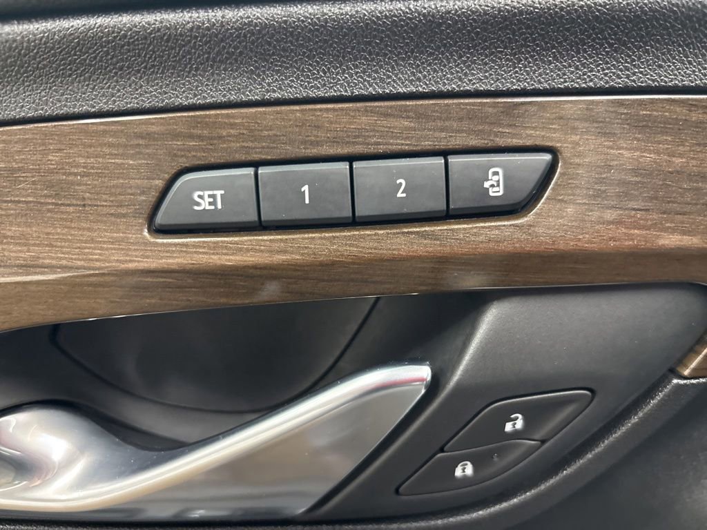 Used 2020 GMC Terrain Denali w/ Denali Premium Package AWD/4WD image 24