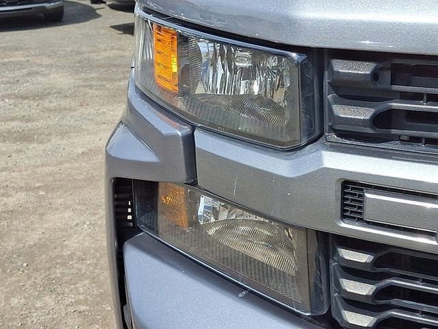 Used 2020 Chevrolet Silverado 1500 Custom w/ Custom Value Package AWD/4WD image 43