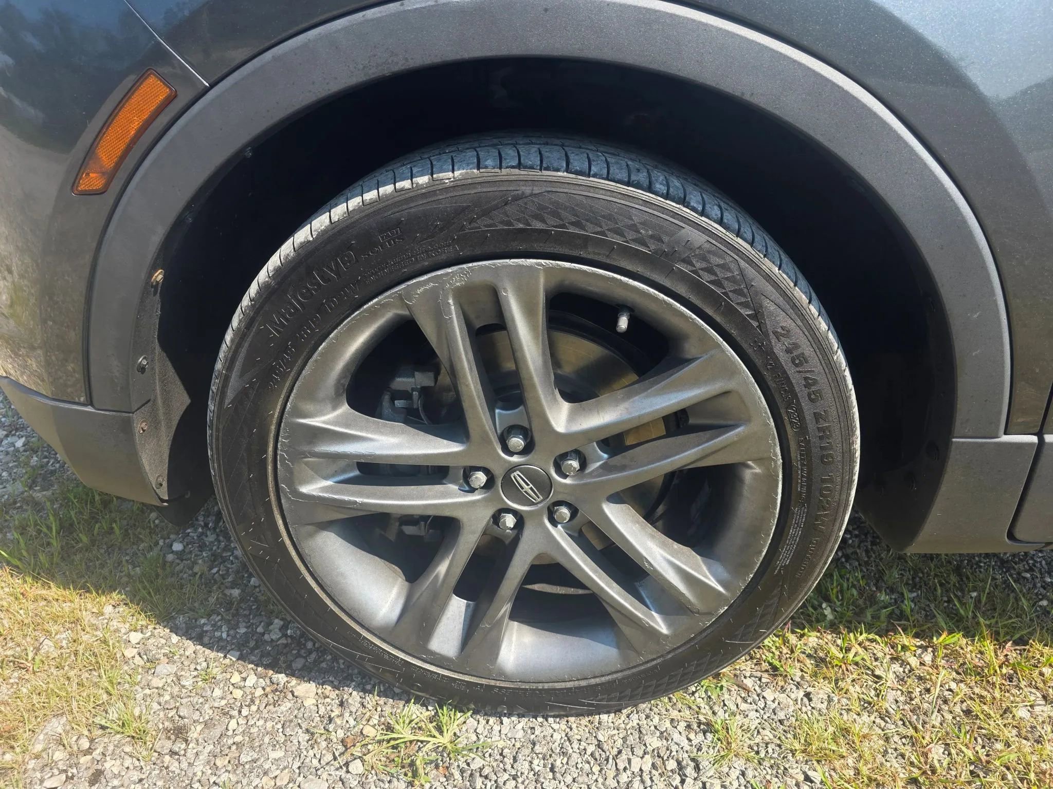 Used 2017 Lincoln MKC Reserve w/ Lincoln MKC Climate Package image 9