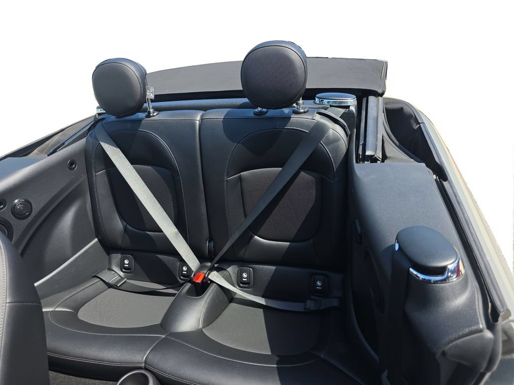 Used 2018 MINI Cooper Convertible FWD image 13