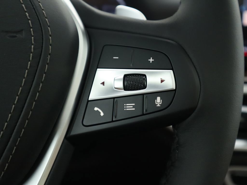 Certified 2026 BMW X5 xDrive40i w/ Climate Comfort Package AWD/4WD image 13