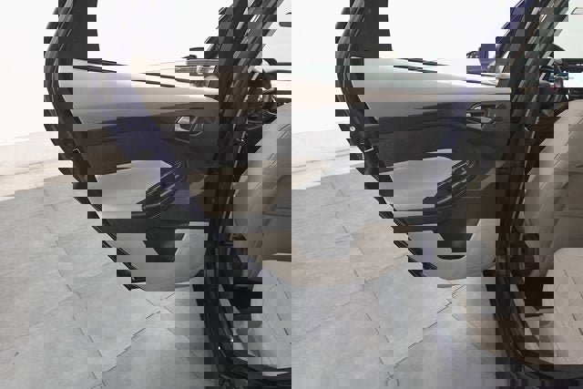 Used 2017 Ford Focus Electric Hatchback image 22