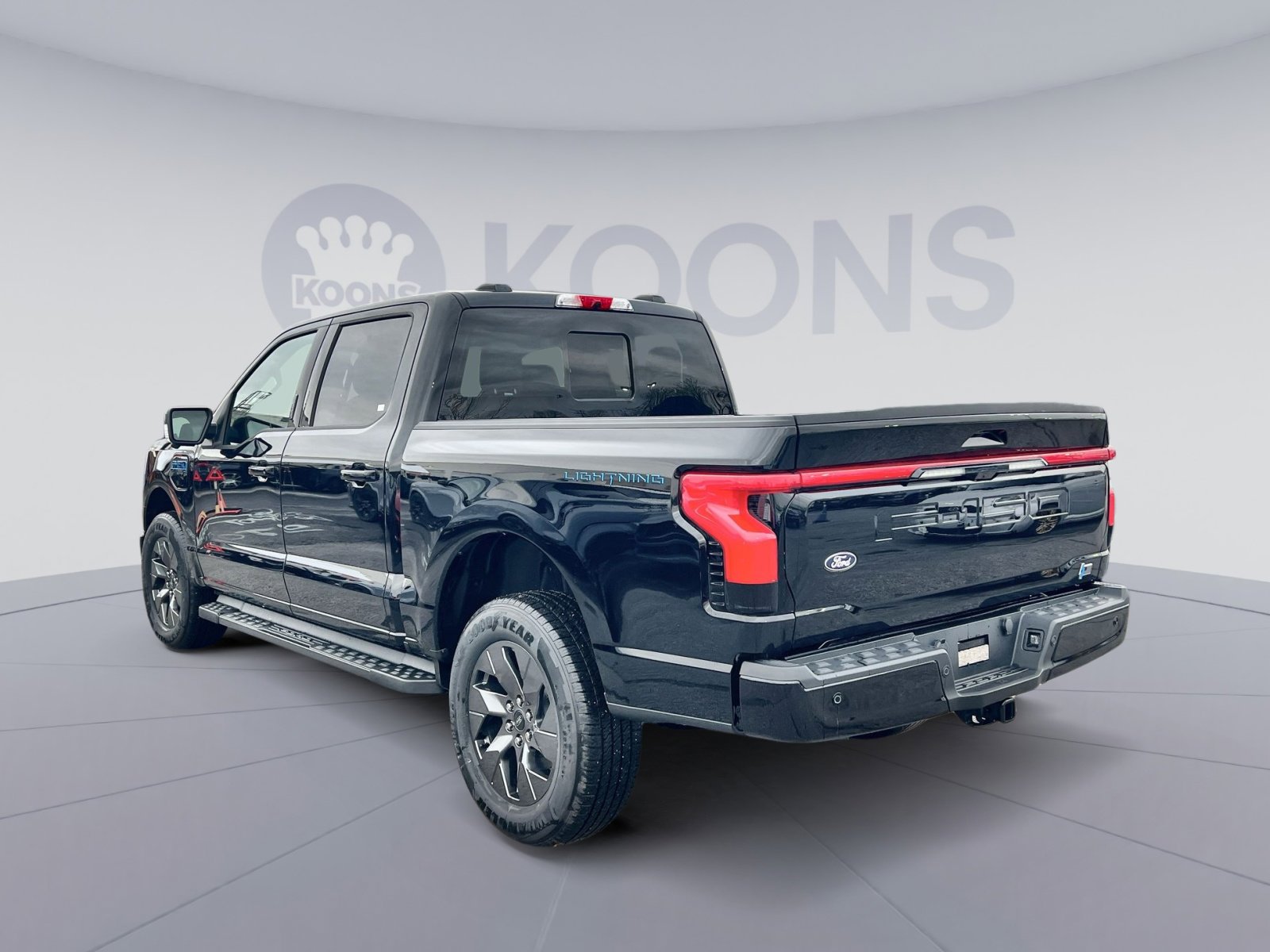 New 2025 Ford F150 Lightning Lariat image 4