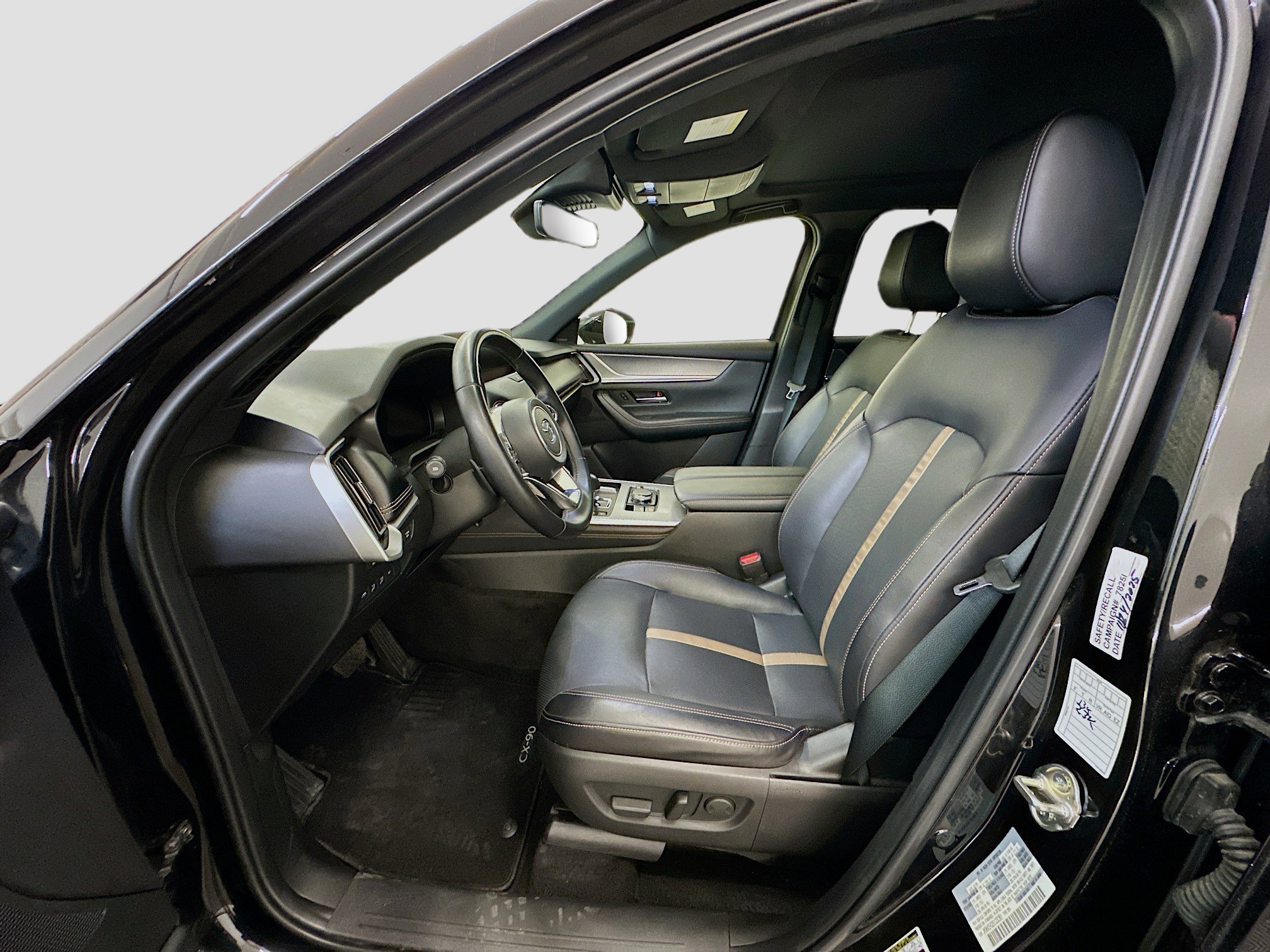Used 2025 MAZDA CX-90 3.3 Turbo w/ Premium Plus Pkg image 13