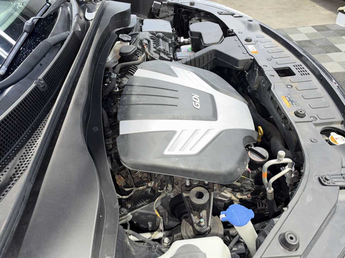 Used 2015 Kia Sorento SX FWD image 27